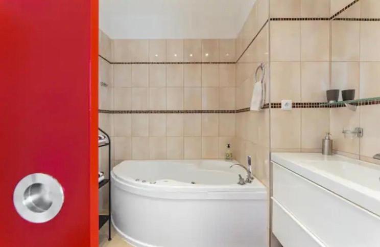 Lenka'S Cozy Red Studio + Lenka'S Cozy Gold Apartment Praga Exterior foto